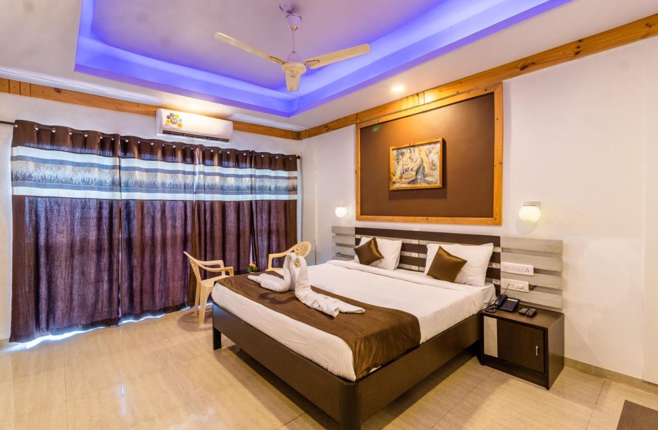 Saga Resort Mahābaleshwar Buitenkant foto